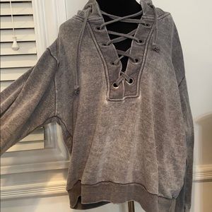 vintage havana grey cross up sweatshirt